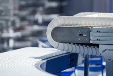 Industrial Manufacturing Conveyor Belt Roller Track System